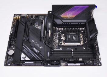Обзор материнской платы ASUS ROG Strix Z690-E Gaming Wi-Fi