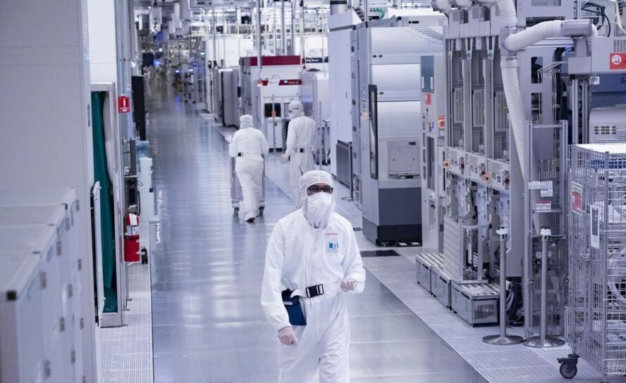 Intel получит 9,9 млрд евро в виде государственных субсидий