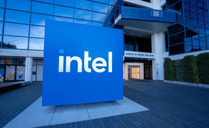 Intel не собирается конкурировать с NVIDIA в высокопроизводительной сфере ИИ и сократит 2200 сотрудников по всей Америке