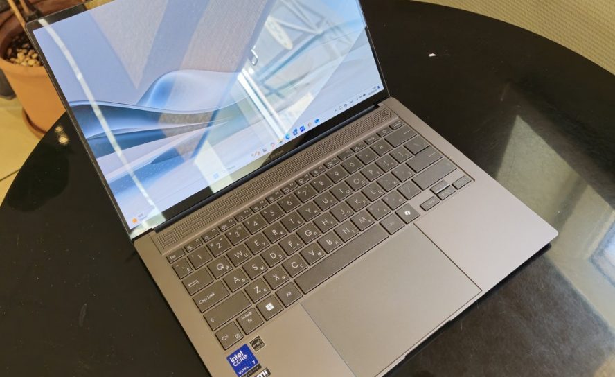 Обзор ноутбука ASUS Zenbook S 14 UX5406