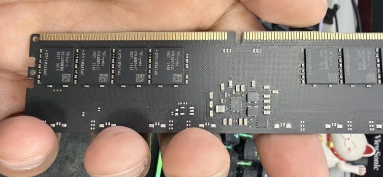DDR5 разгоняется: Замечены чипы SK hynix A-die нового поколения с базовой скоростью 7200 МТ/с