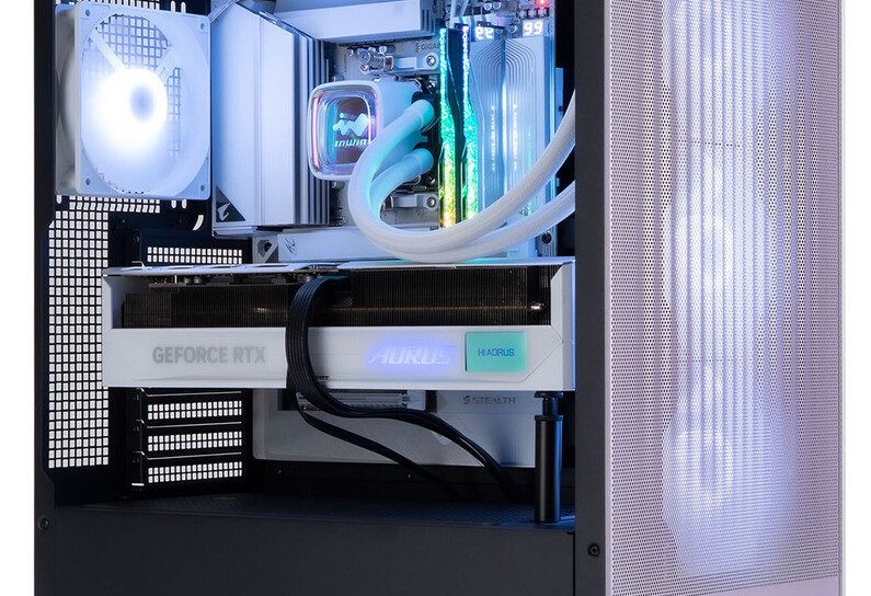 InWin представила DLITE — изящный ATX-корпус премиум-класса с продуманным охлаждением и акцентом на удобство сборки