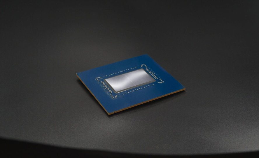 Microsoft представила процессор Cobalt 200 — новый серверный чип для Azure с приростом производительности до 50%