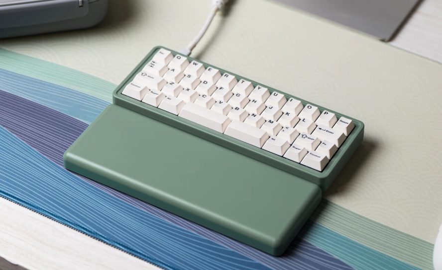 CannonKeys Minimi40: Игровая клавиатура в формате "Ланч-бокса". Новый взгляд на ультракомпактные 40% модели