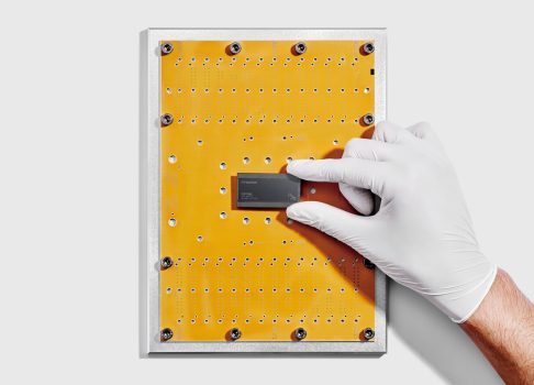 Гонка за квантовым превосходством: IBM представила 120-кубитный "Nighthawk" и обещает неуязвимый квантовый компьютер к 2029 году