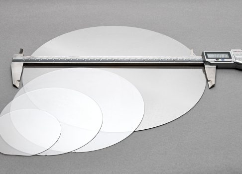 Wolfspeed первой в отрасли выпустила 300-мм монокристаллическую пластину карбида кремния