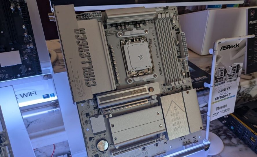 ASRock показала на CES 2026 обновлённые платы для AM5 и LGA1851 — ставка на новые форм-факторы и Wi-Fi 7