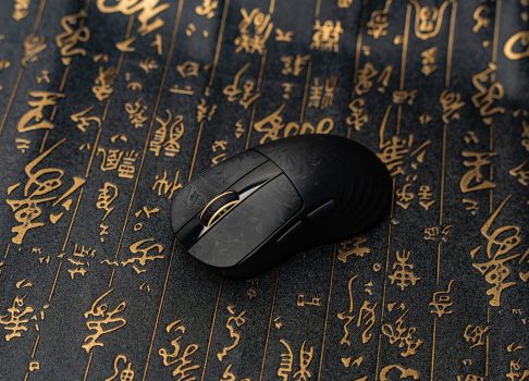 Epomaker анонсировала предзаказы на игровую мышь Carbonis с корпусом из углеродного волокна