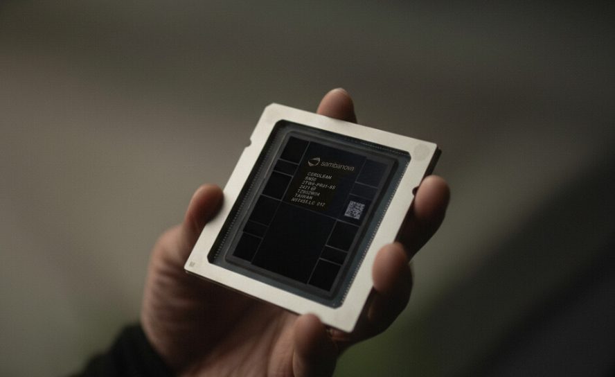 SambaNova представила чип SN50 для агентного ИИ, объявила о сотрудничестве с Intel и привлекла более $350 млн инвестиций