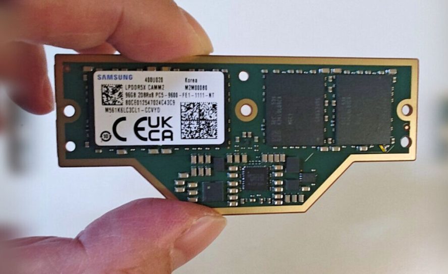 Lenovo показала уникальный модуль LPCAMM2: 96 ГБ LPDDR5X-9600 для ноутбуков нового поколения
