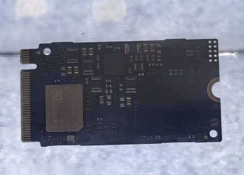 Samsung переходит на RISC-V: представлен SSD BM9K1 с новым контроллером и ставкой на энергоэффективность