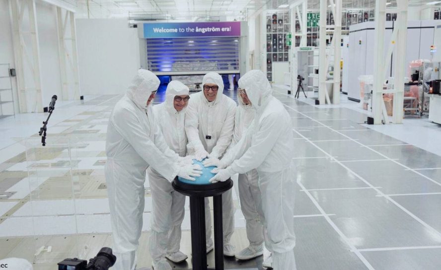 Imec запустила самый передовой литографический сканер ASML: индустрия готовится к эпохе чипов ниже 2 нм