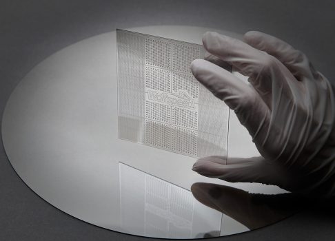 Wolfspeed готовит платформу 300-мм карбида кремния для упаковки чипов ИИ и HPC