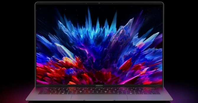Geekom X14 Pro: тонкий OLED-ноутбук с Intel Core Ultra и ценой от $999