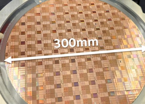 Intel создала самый тонкий GaN-чиплет: шаг к объединению питания и вычислений на одном кристалле