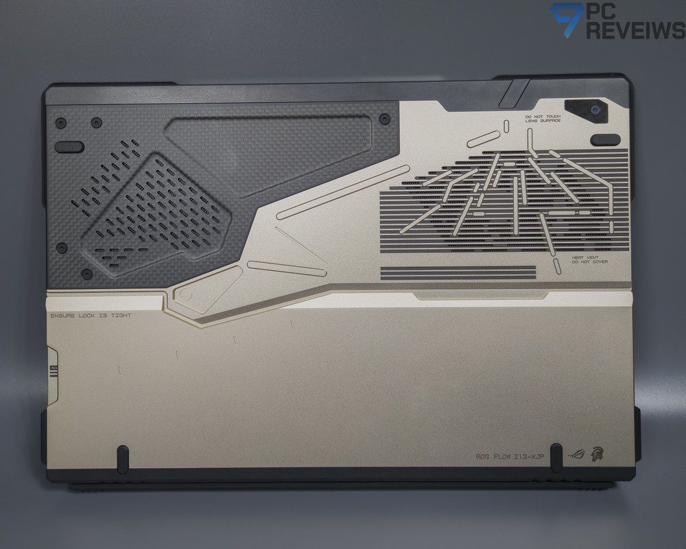 ROG Flow Z13-KJP с раскрытой встроенной подставкой в рабочем положении