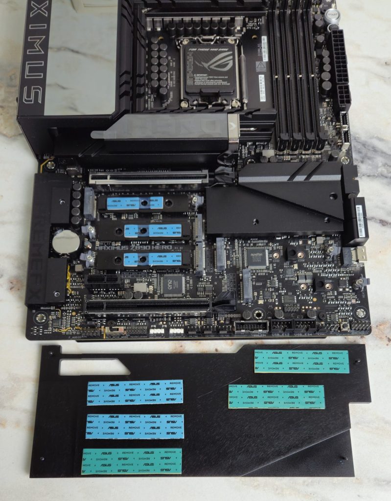 Материнская плата ASUS ROG MAXIMUS Z890 HERO