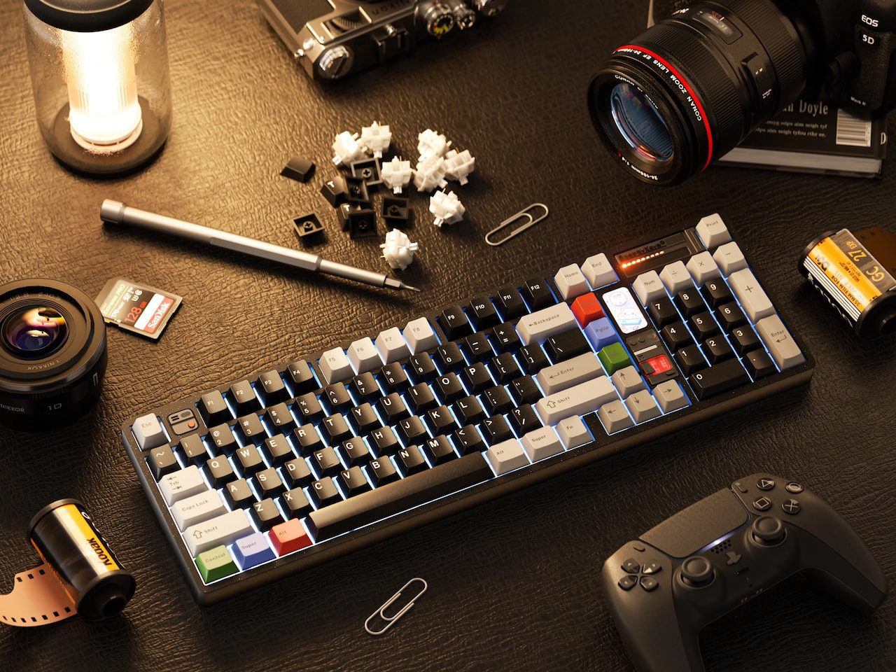 Механическая клавиатура QwertyKeys QK100 Mk2