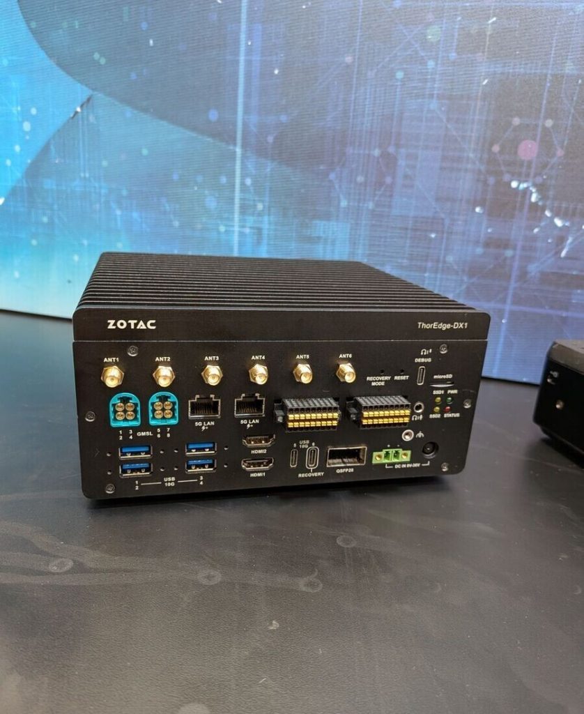 ZOTAC ZBOX Pro ZP-THOREDGE-DX1