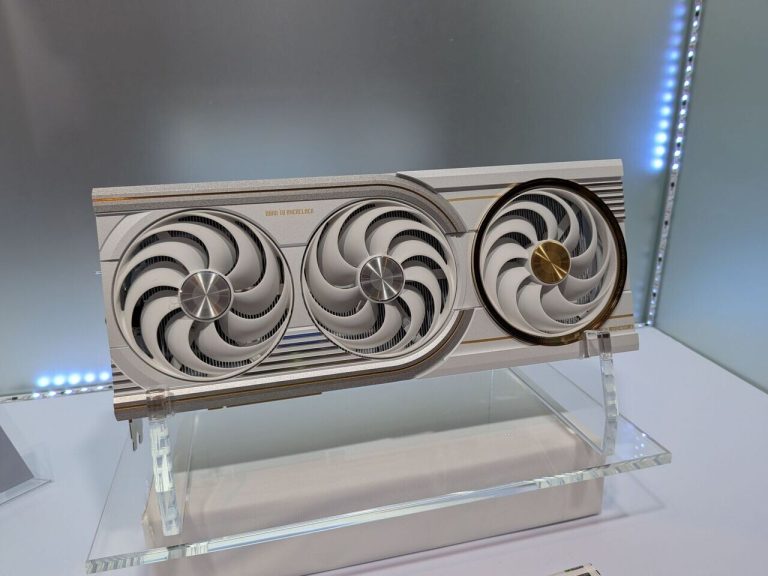 Видеокарта Colorful iGame GeForce RTX 5090D V2 Arcanix