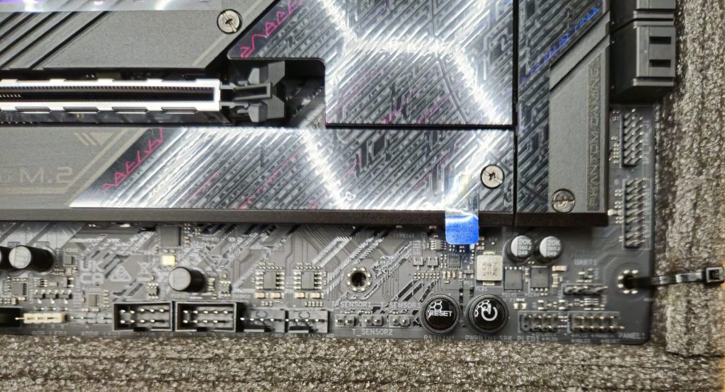 Материнская плата ASRock PHANTOM GAMING Z790 Nova WiFi