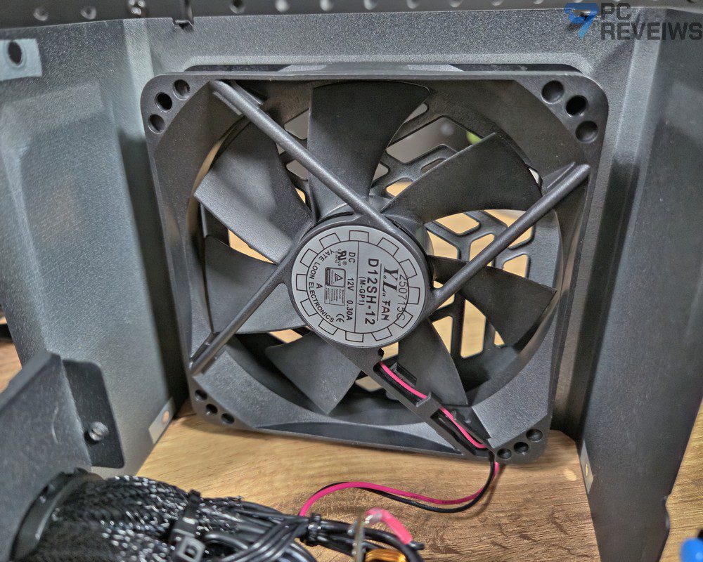 120-мм вентилятор HYB в блоке питания FSP VITA GD 750W