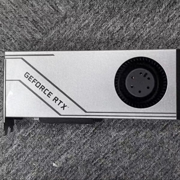 Модифицированная видеокарта RTX 5090 с увеличенным объёмом памяти