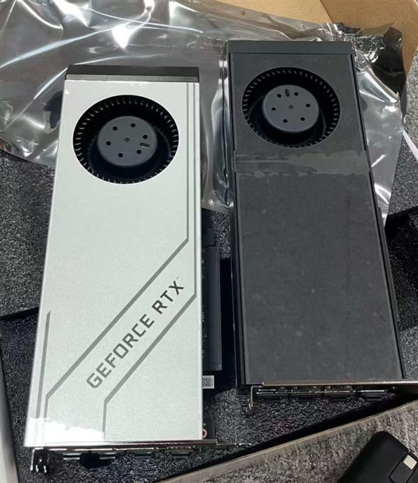 Модифицированная видеокарта RTX 5090 с увеличенным объёмом памяти