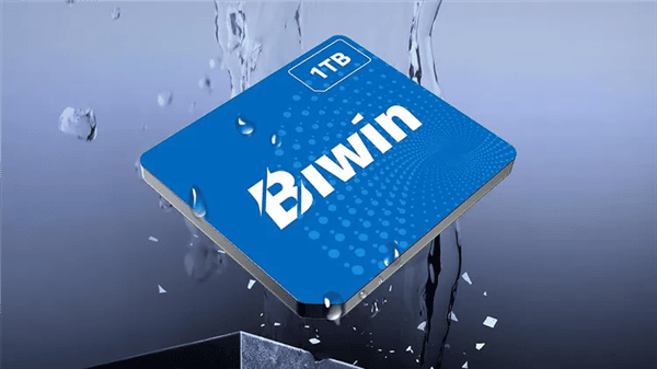 Миниатюрный SSD Biwin CL100 Mini