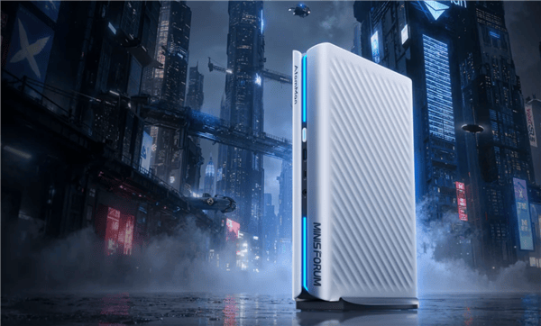 Белый мини-ПК Minisforum AtomMan G1 Pro с RGB-подсветкой и видеокартой Radeon RX 9060 XT